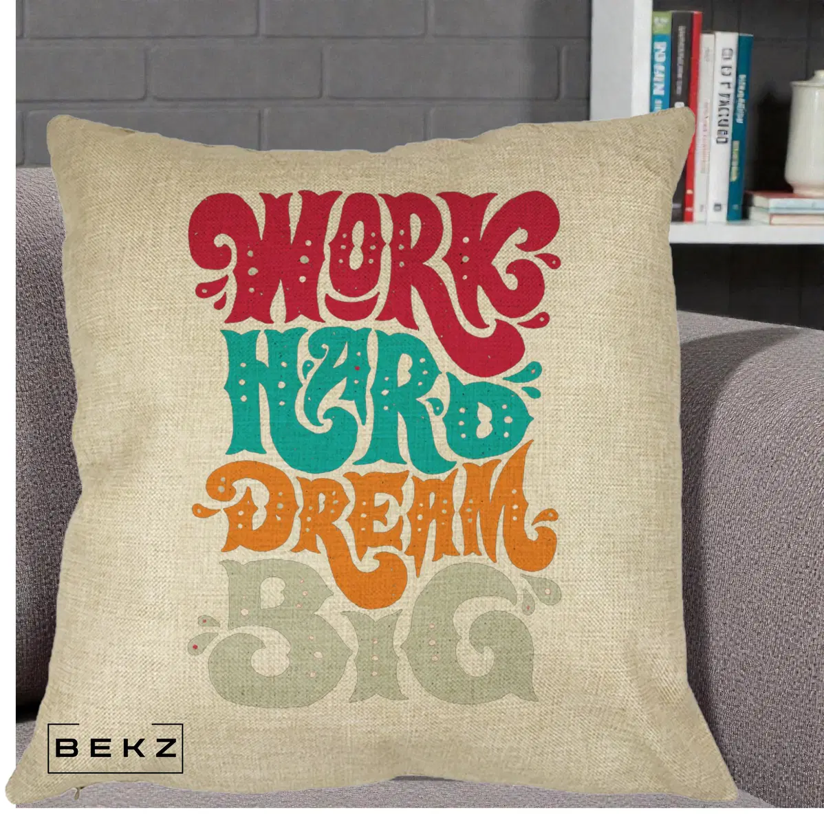 Perna Decorativa Work Hard Dream Big Retro, 40x40 cm, Crem, Husa Detasabila, Perna, BEKZ®