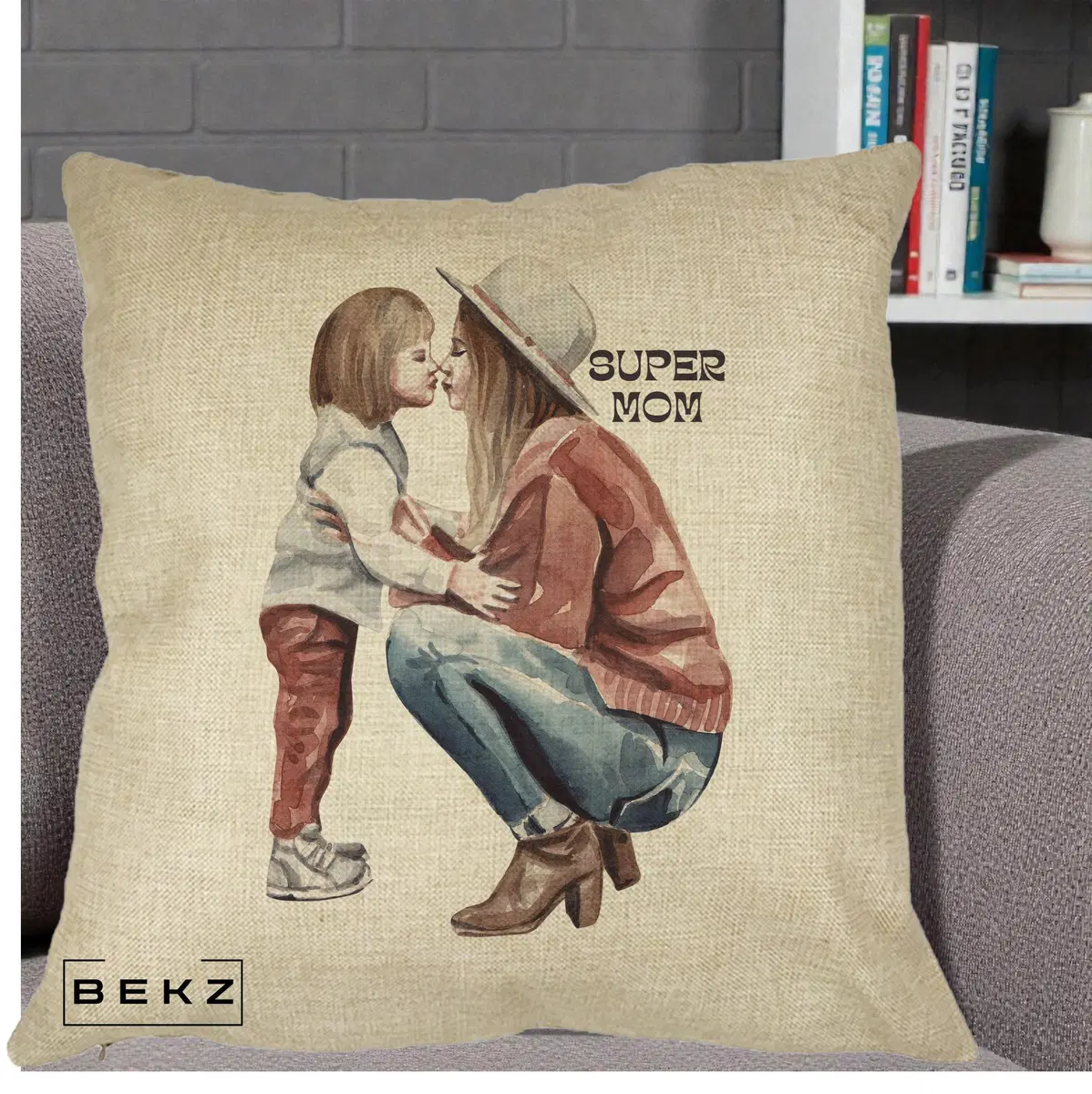 Perna Decorativa Super Mom Acuarela, 40x40 cm, Crem, Husa Detasabila, Perna, BEKZ®