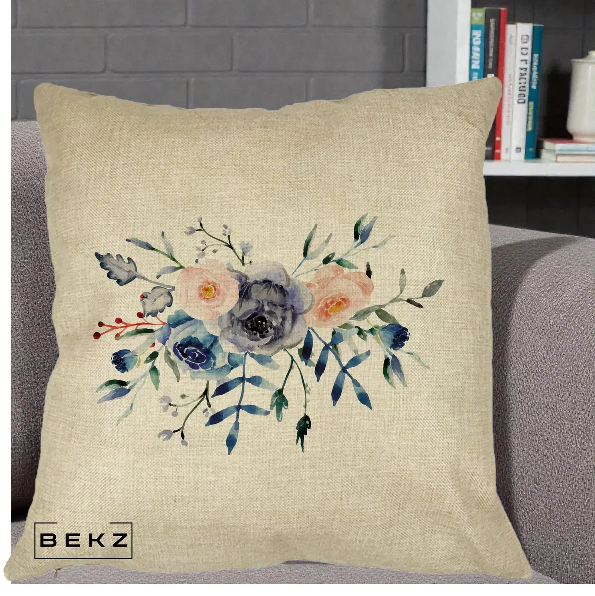 Perna Decorativa Buchet Flori Albastre Acuarela, 40x40 cm, Crem, Husa Detasabila, Perna, BEKZ®