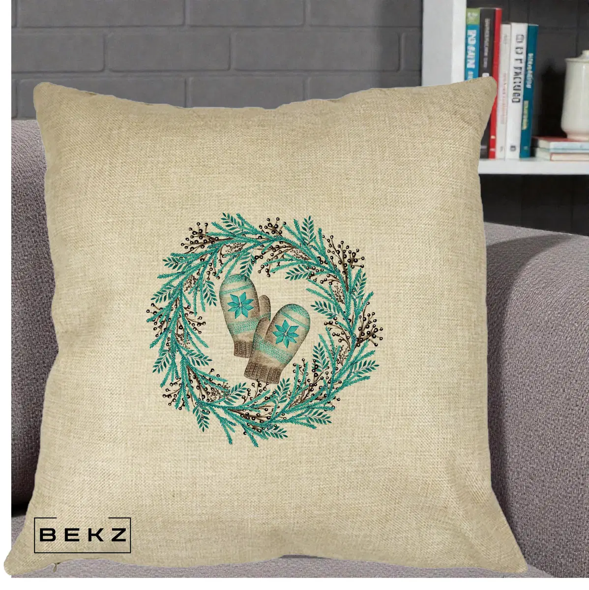 Perna Decorativa Coroana Turcoaz cu Manusi, 40x40 cm, Crem, Husa Detasabila, Perna, BEKZ®