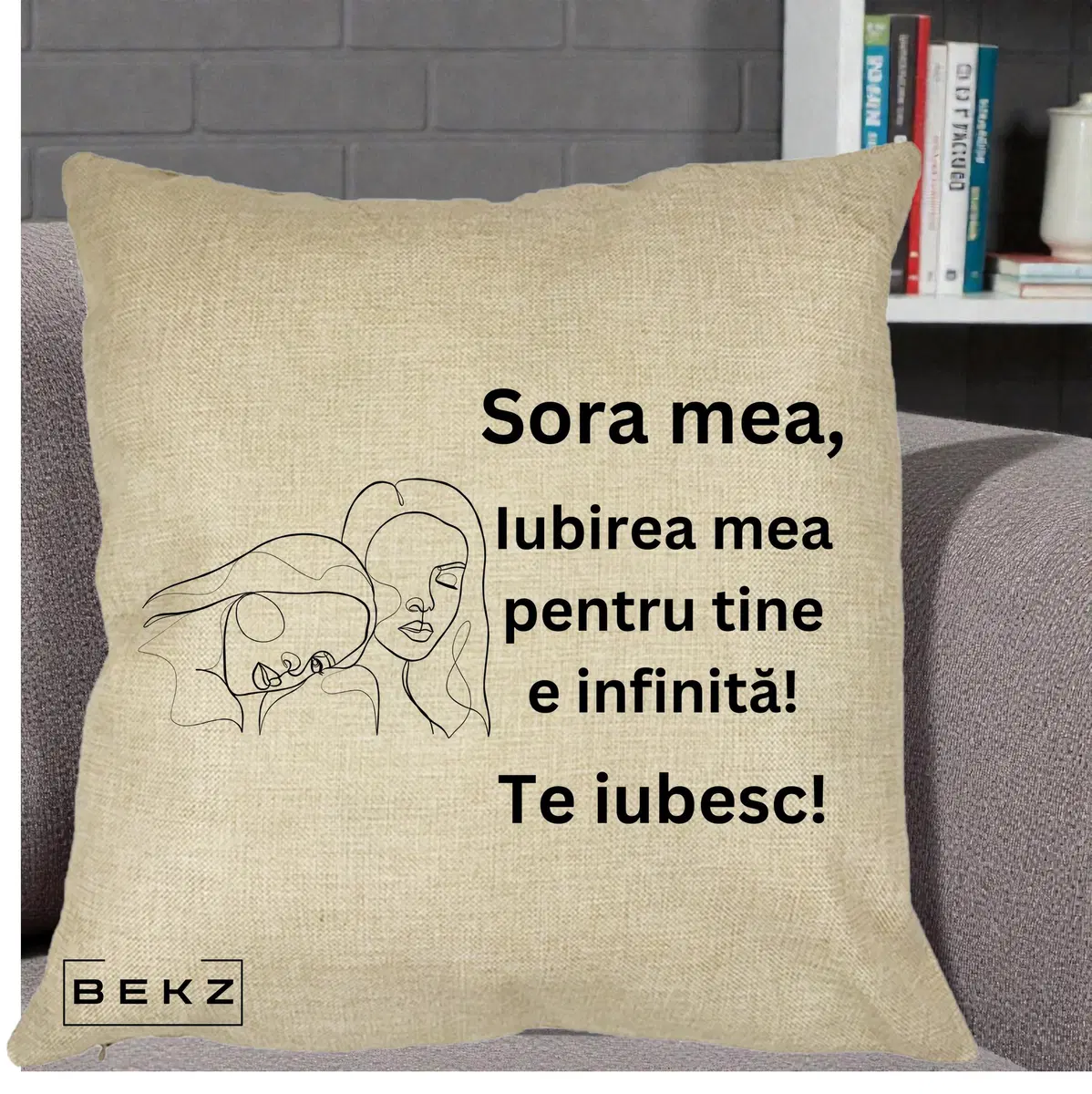 Perna Decorativa Sora Mea Te Iubesc Line Art Portrete Fata in Fata, 40x40 cm, Crem, Husa Detasabila, Perna, BEKZ®