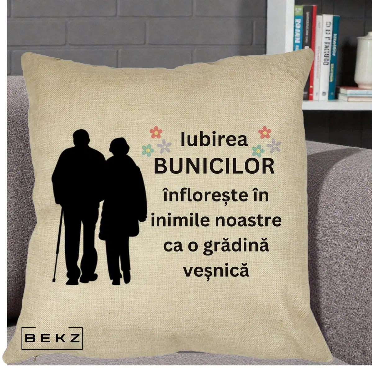 Perna Decorativa Bunicii Iubirea Infloreste Silueta Neagra Flori, 40x40 cm, Crem, Husa Detasabila, Perna, BEKZ®