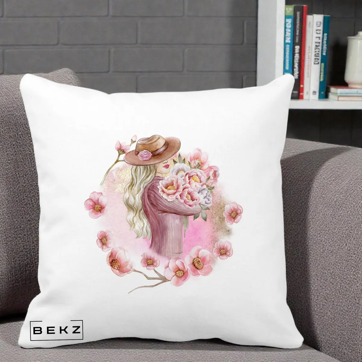 Perna Decorativa Femeie cu Flori Roz Acuarela, 40x40 cm, Alba Mata, Husa Detasabila, Perna, BEKZ®