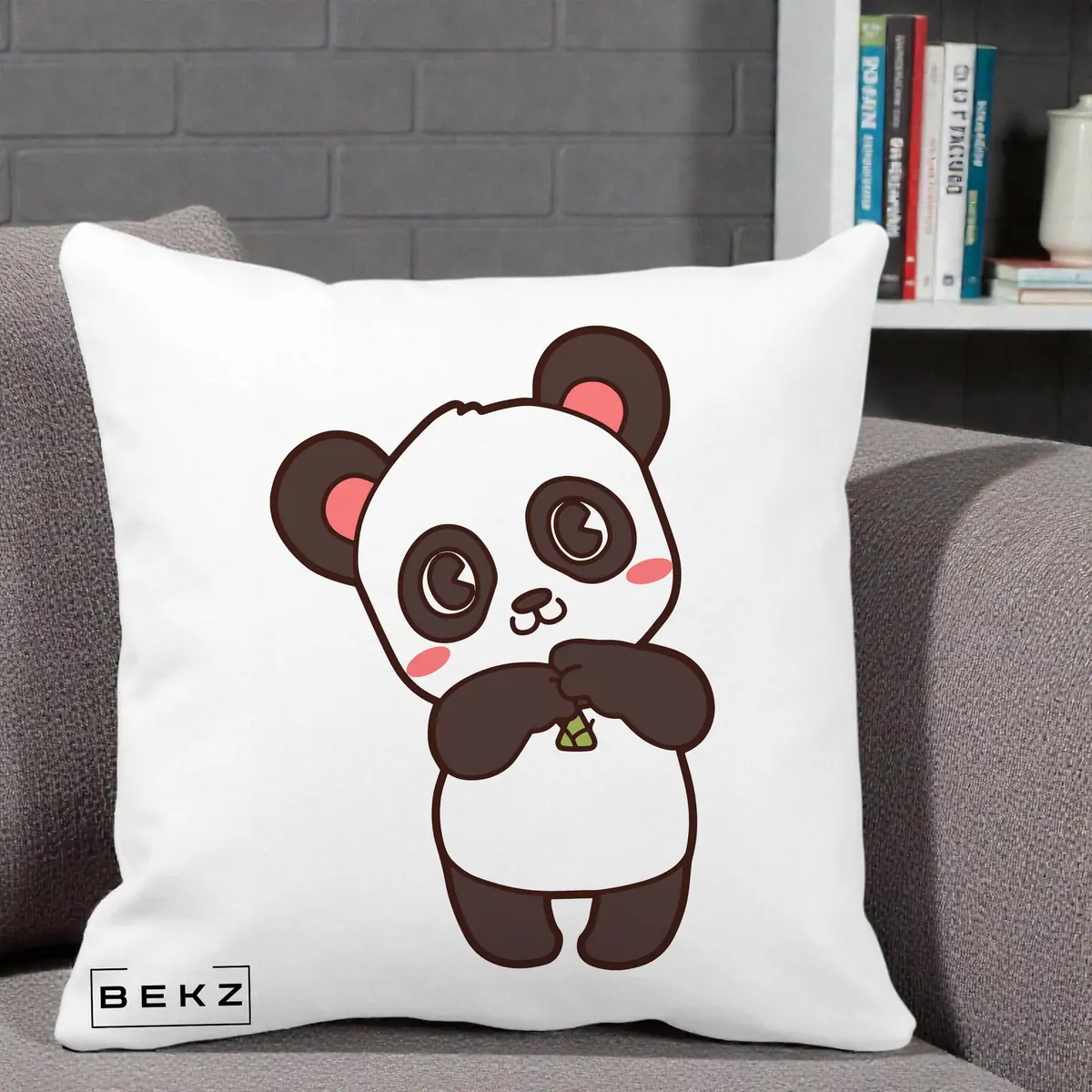 Perna Decorativa Panda Kawaii cu Bambus, 40x40 cm, Alba Mata, Husa Detasabila, Perna, BEKZ®