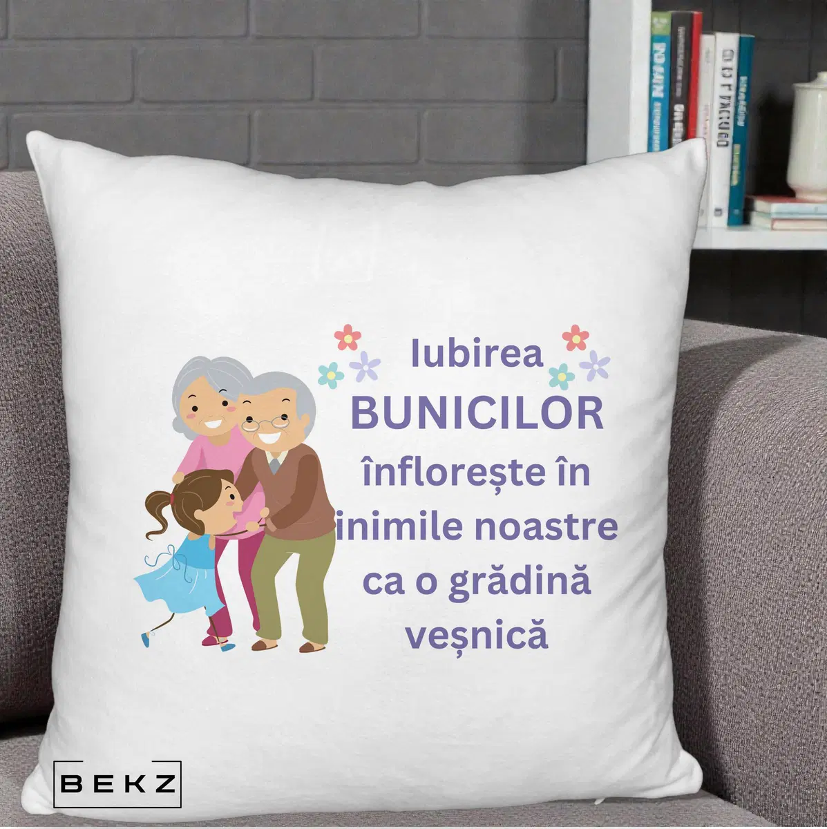 Perna Decorativa Bunicii Iubirea Infloreste Bunici cu Nepoata Colorat, 40x40 cm, Alb Pufos, Husa Detasabila, Perna, BEKZ®