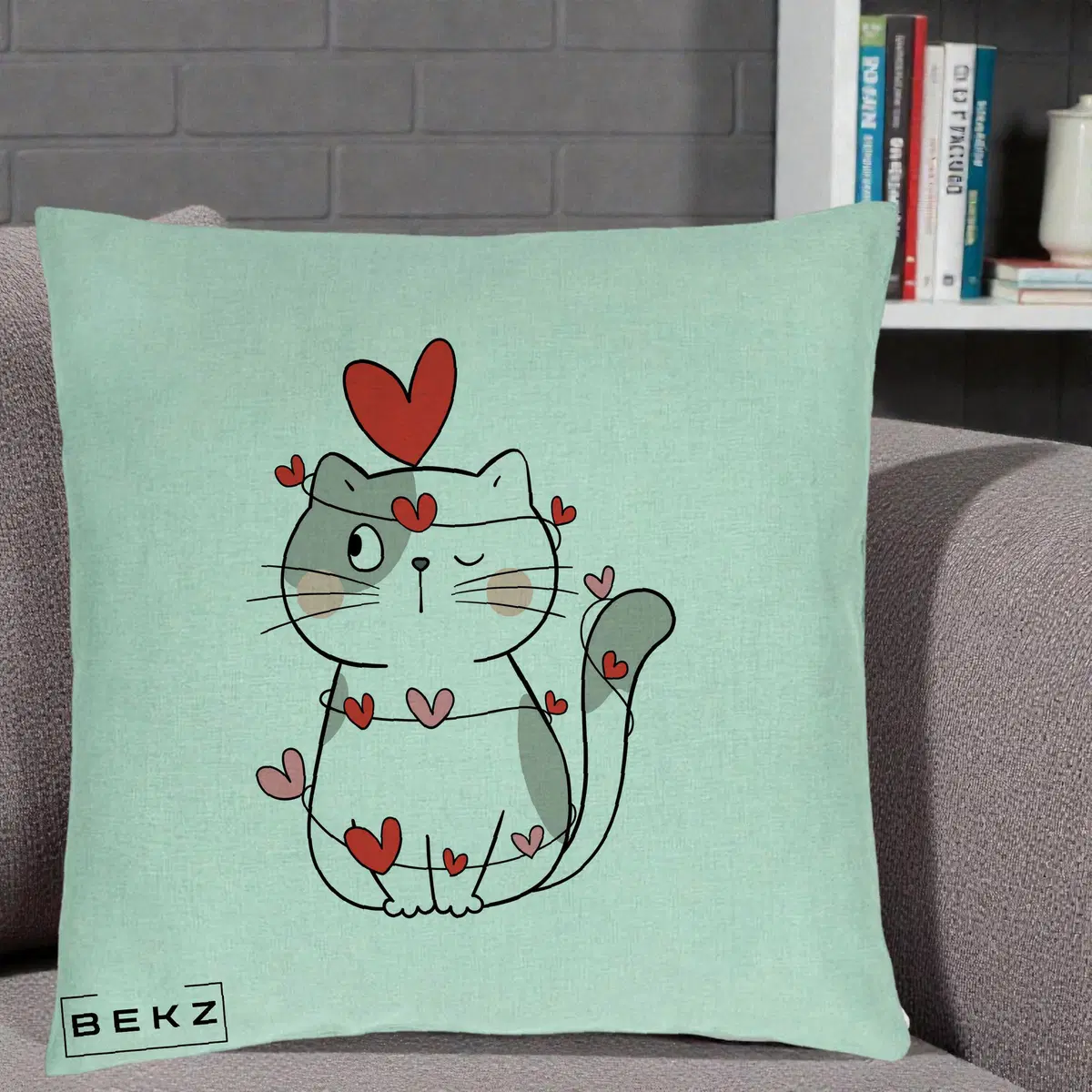 Perna Decorativa Pisica Kawaii cu Inimi, 40x40 cm, Verde Menta, Husa Detasabila, Perna, BEKZ®
