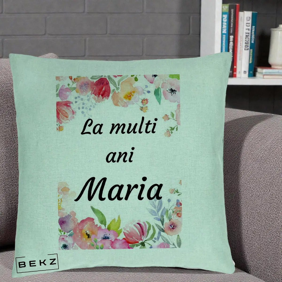 Perna Decorativa La Multi Ani Maria Flori Acuarela, 40x40 cm, Verde Menta, Husa Detasabila, Perna, BEKZ®