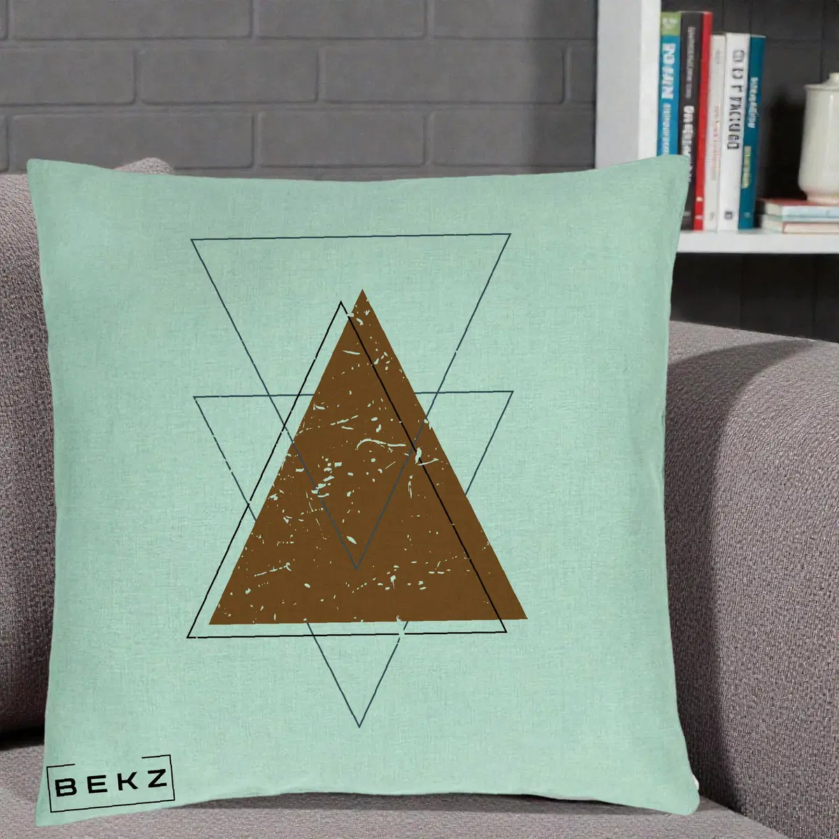 Perna Decorativa Geometric Triunghiuri Sacred, 40x40 cm, Verde Menta, Husa Detasabila, Perna, BEKZ®