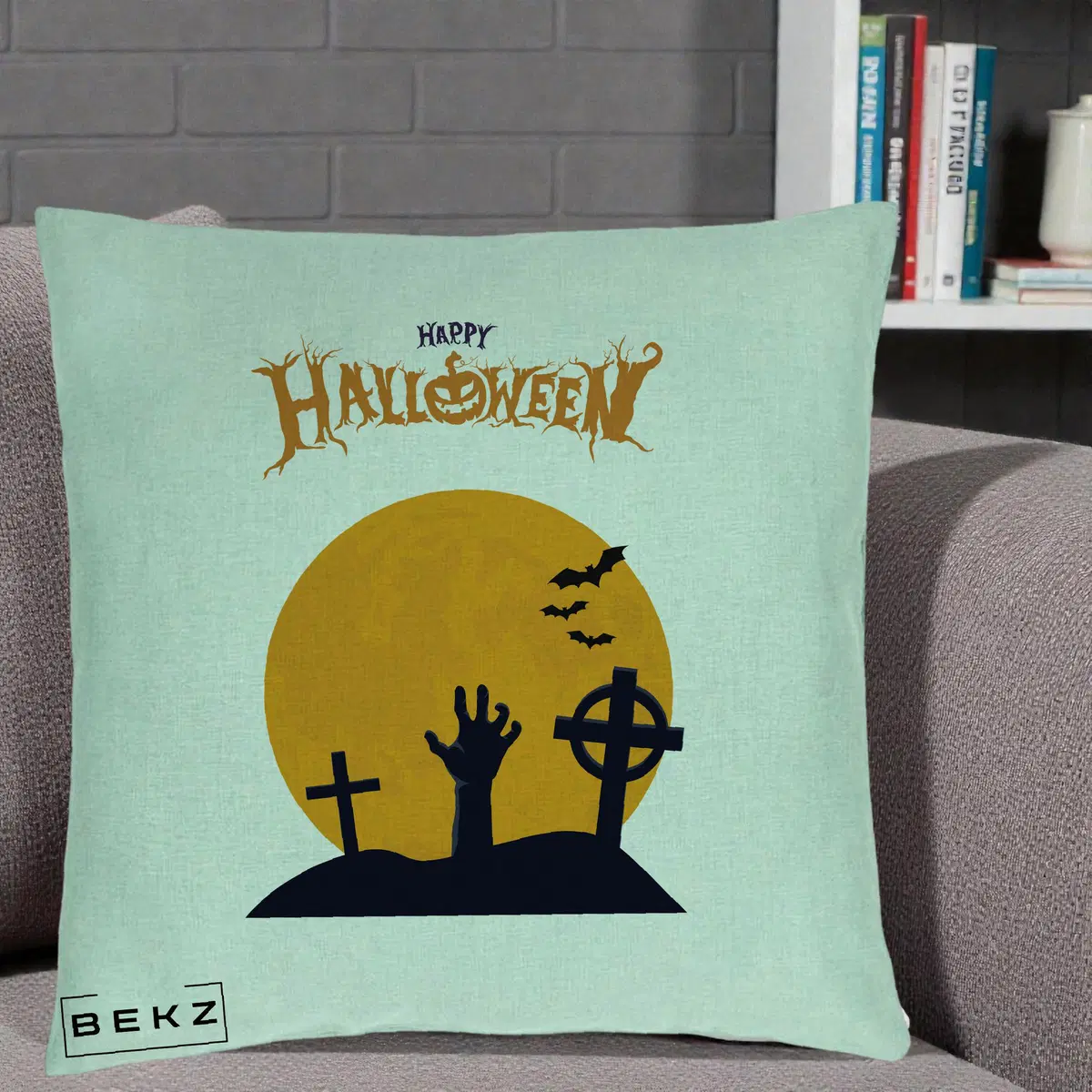 Perna Decorativa Happy Halloween Cimitir cu Luna, 40x40 cm, Verde Menta, Husa Detasabila, Perna, BEKZ®