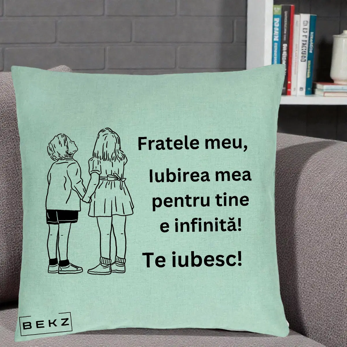 Perna Decorativa Fratele Meu Te Iubesc Copii Tinand Maini Line Art, 40x40 cm, Verde Menta, Husa Detasabila, Perna, BEKZ®