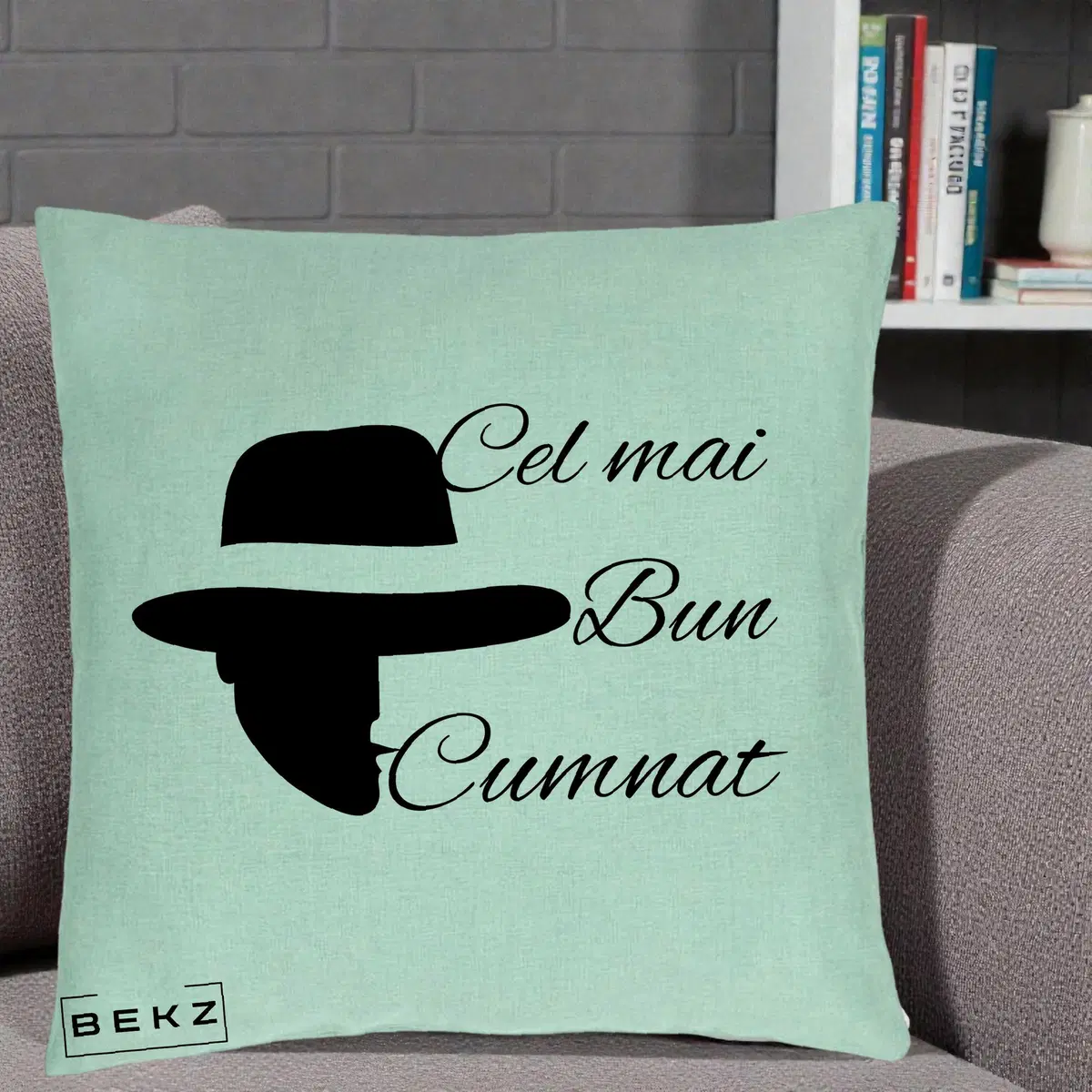 Perna Decorativa Cel mai Bun Cumnat cu Silueta Palarie pe Fond verde menta, 40x40 cm, Verde Menta, Husa Detasabila, Perna, BEKZ®
