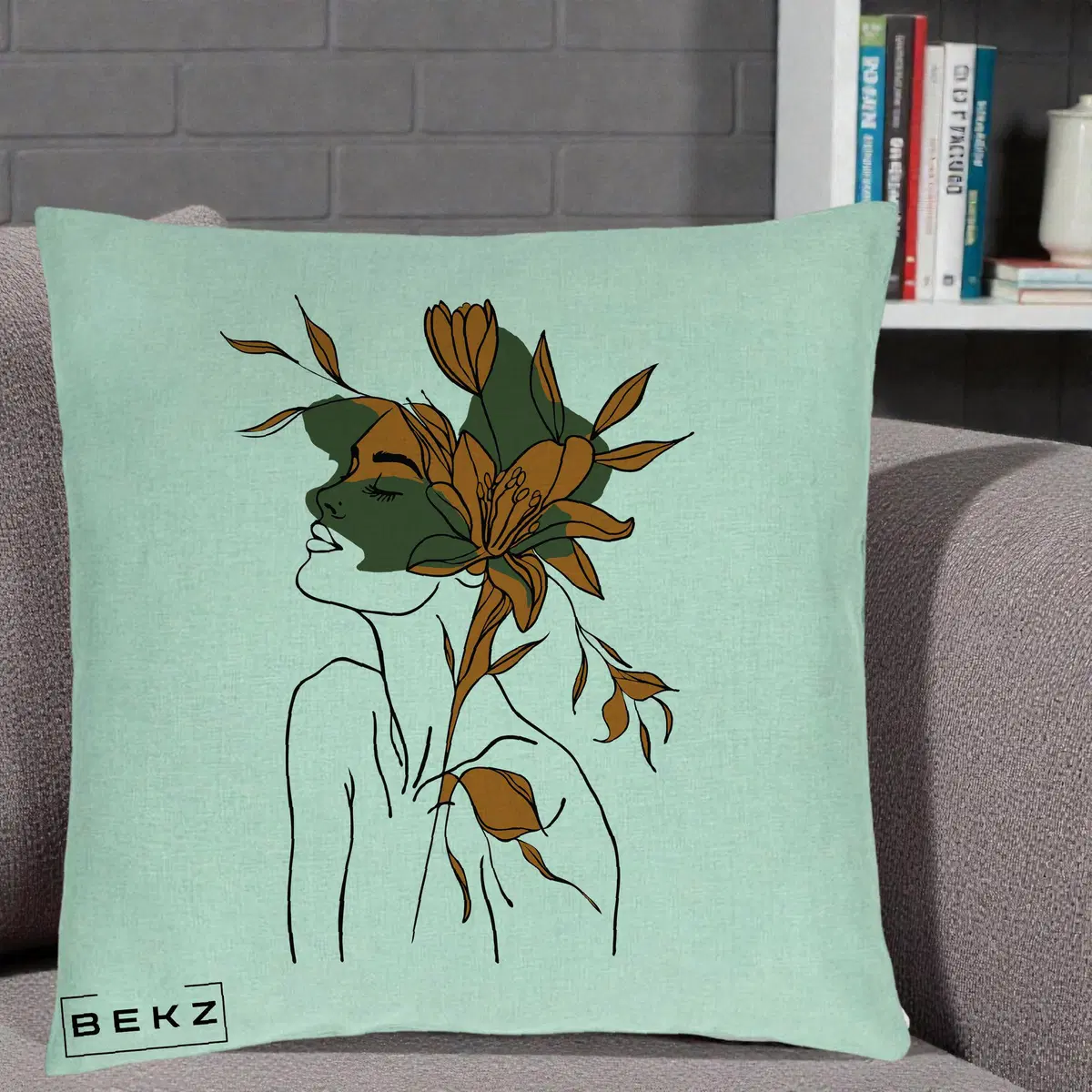 Perna Decorativa Portret Feminin Crin Auriu, 40x40 cm, Verde Menta, Husa Detasabila, Perna, BEKZ®