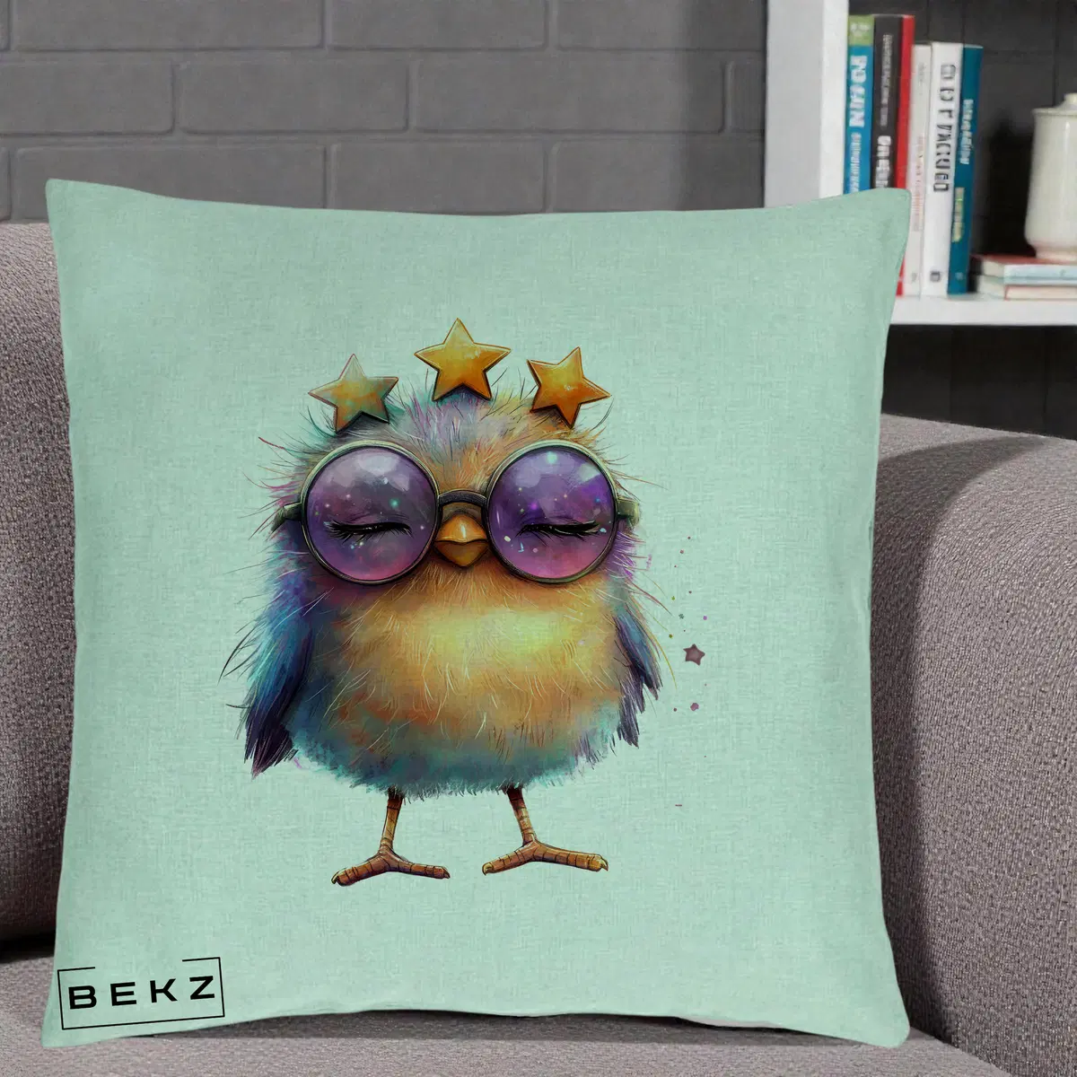 Perna Decorativa Pui Pop Star cu Ochelari Stele Violet, 40x40 cm, Verde Menta, Husa Detasabila, Perna, BEKZ®