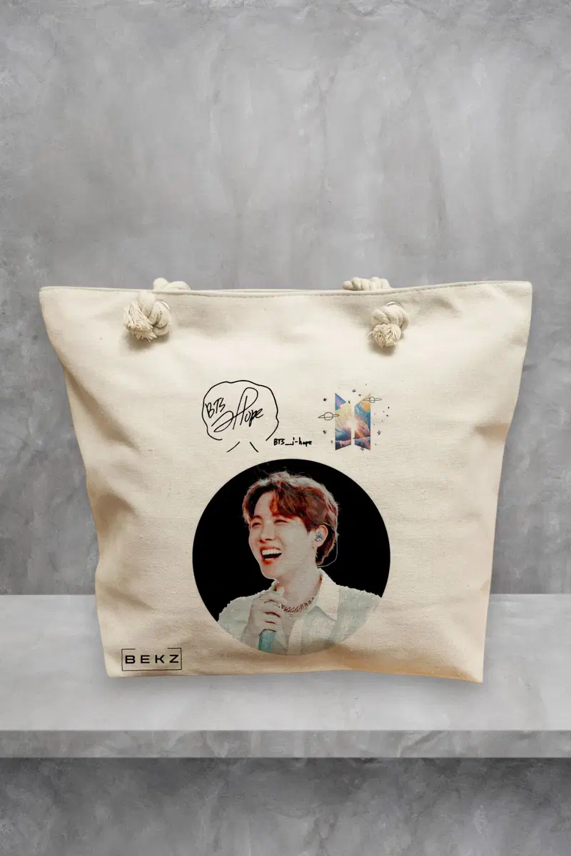 Geanta de Plaja Canvas Tote pentru femei, model BTS J-Hope, 40x51 cm, Bej, BEKZ®