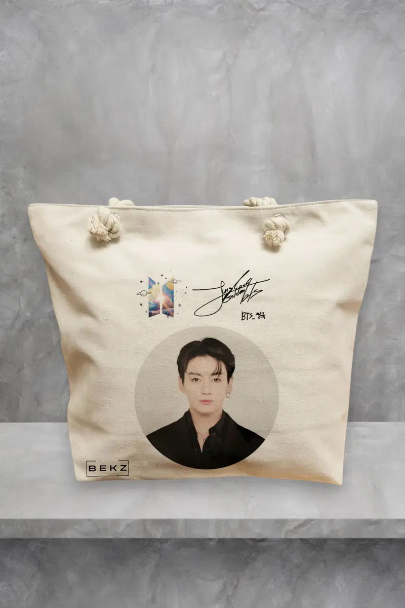 Geanta de Plaja Canvas Tote pentru femei, model BTS Jungkook, 40x51 cm, Bej, BEKZ®