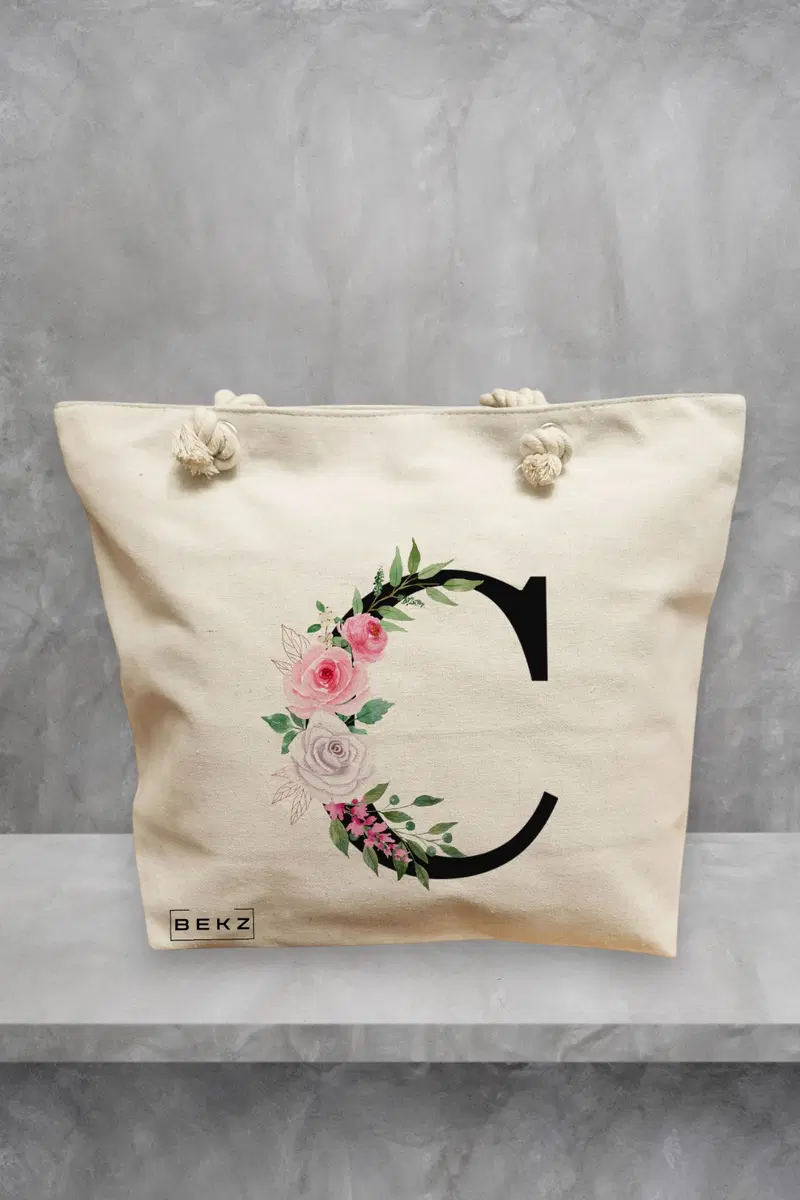 Geanta de Plaja Canvas Tote Bag pentru femei, model Initiala C, 40x51 cm, Bej, BEKZ®