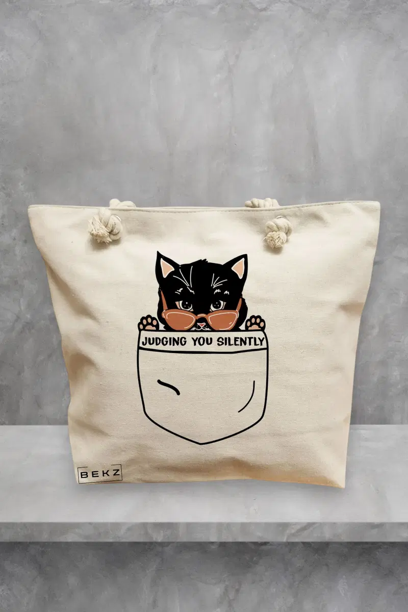 Geanta de Plaja Canvas Tote Bag pentru femei, model Judging You Silently, 40x51 cm, Bej, BEKZ®