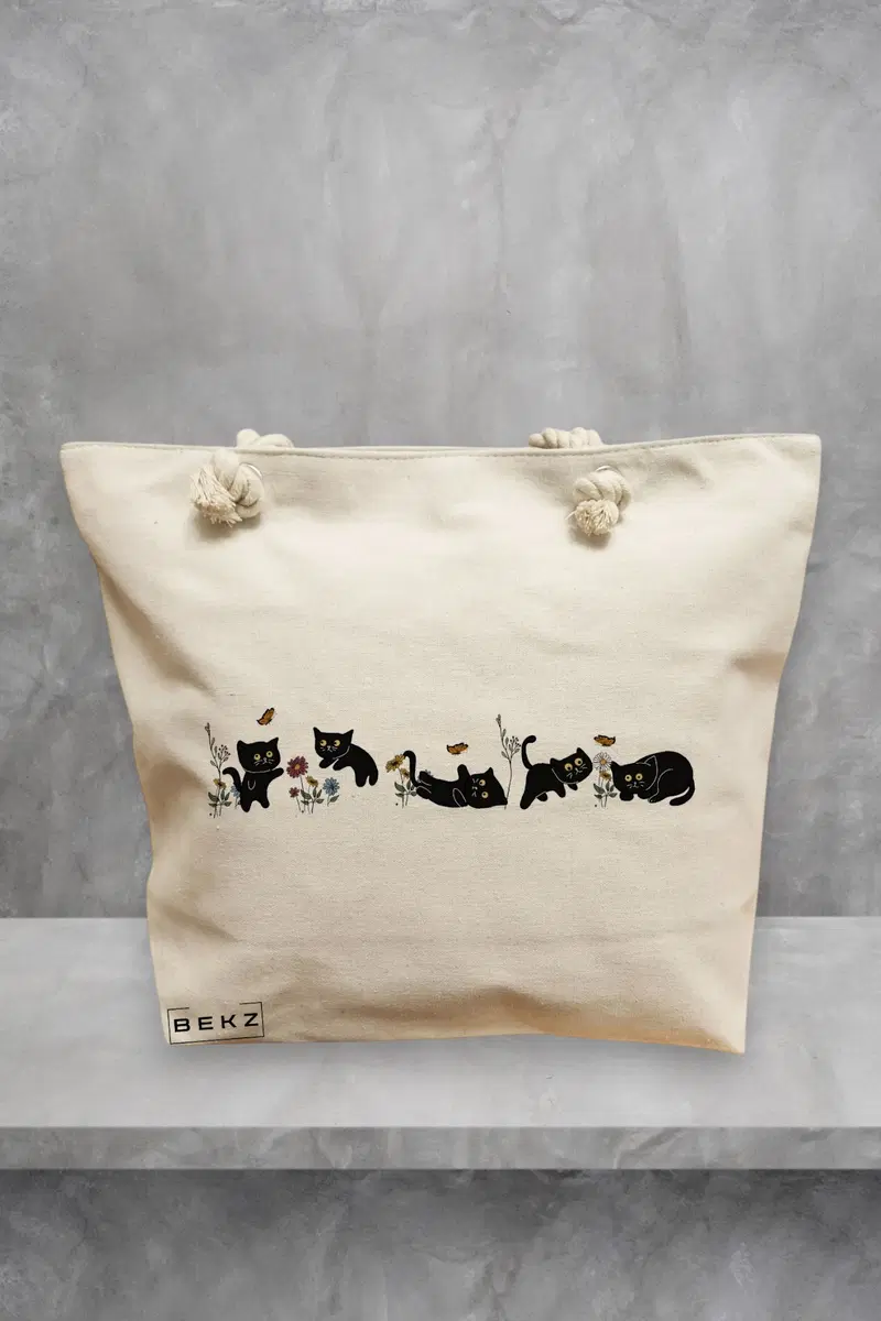 Geanta de Plaja Canvas Tote Bag pentru femei, model Pisicute Jucause, 40x51 cm, Bej, BEKZ®
