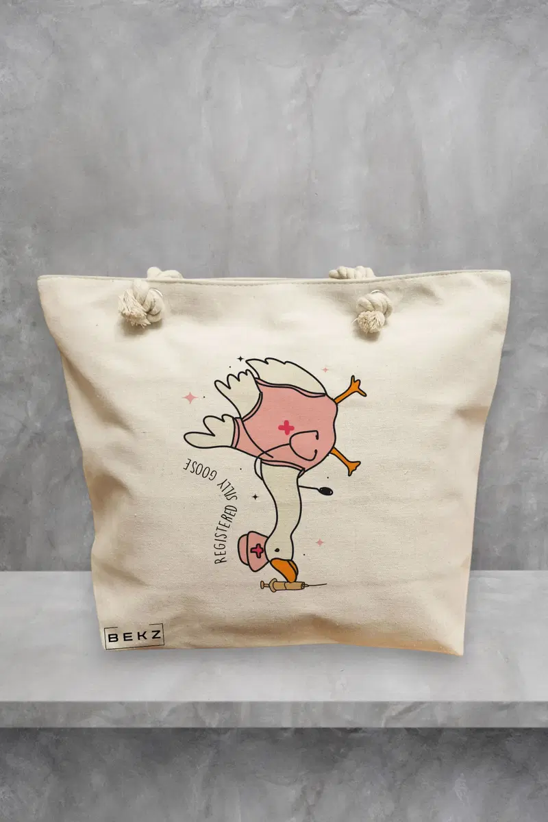 Geanta de Plaja Canvas Tote Bag pentru femei, model Registered Silly Goose, 40x51 cm, Bej, BEKZ®
